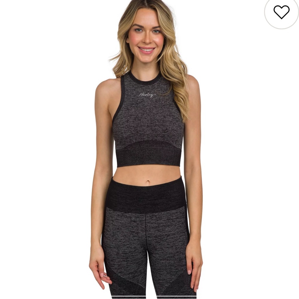 Hurley Seamless Juniors Tank Top Black and Gray Athletic Crop Top Size Large